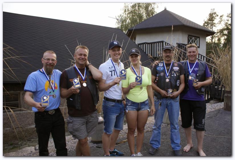 802x537 pixels (76K)